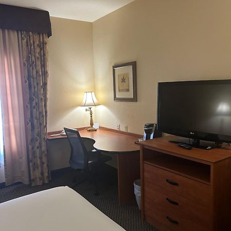 Holiday Inn Express Las Vegas-Nellis By Ihg Екстериор снимка