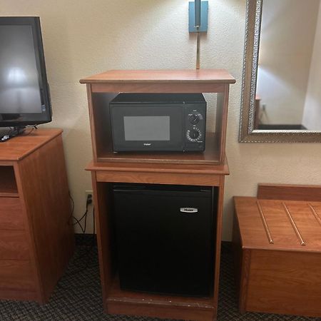 Holiday Inn Express Las Vegas-Nellis By Ihg Екстериор снимка