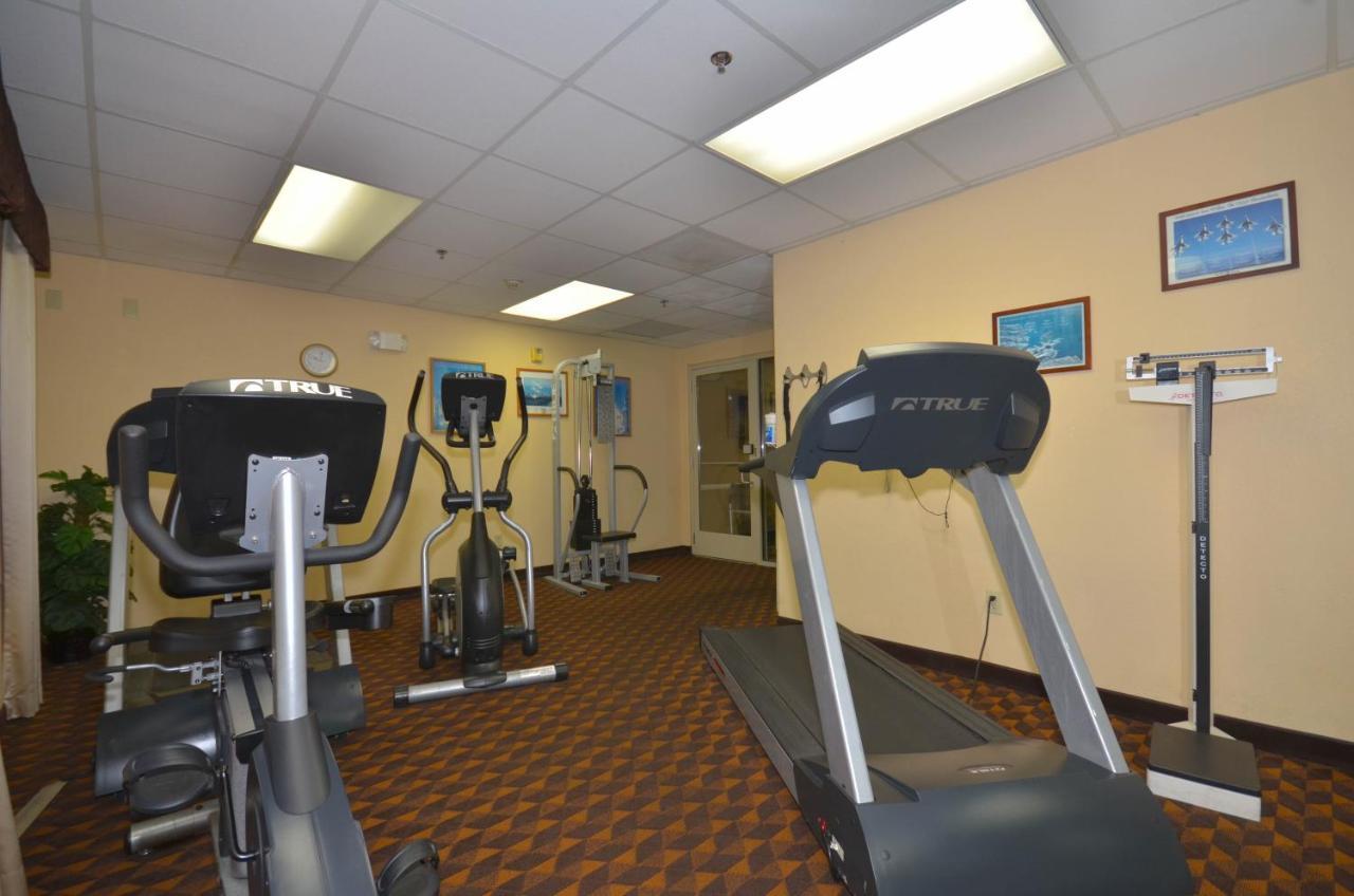 Holiday Inn Express Las Vegas-Nellis By Ihg Екстериор снимка