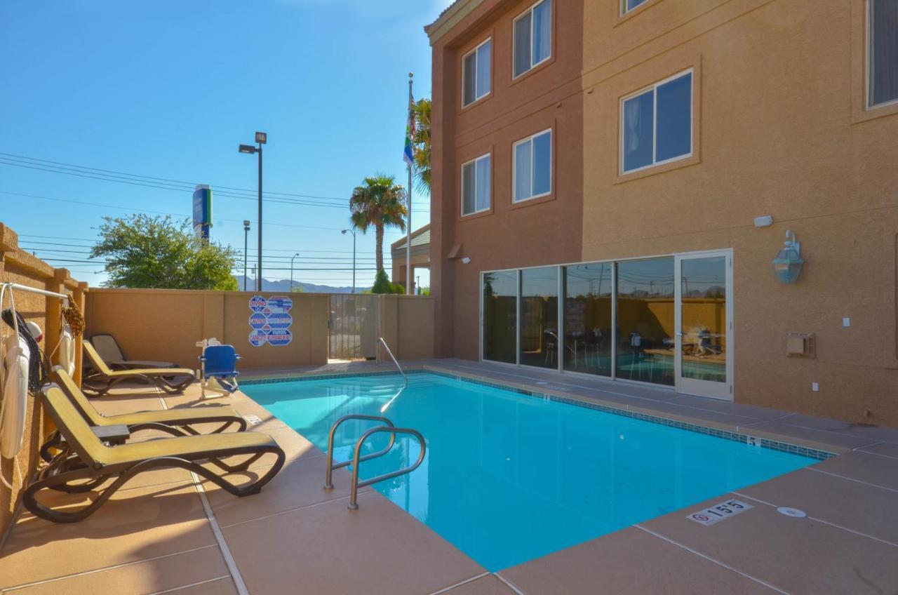 Holiday Inn Express Las Vegas-Nellis By Ihg Екстериор снимка