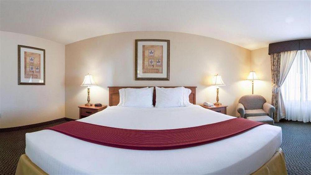 Holiday Inn Express Las Vegas-Nellis By Ihg Екстериор снимка