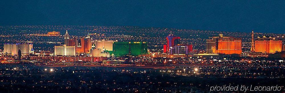 Holiday Inn Express Las Vegas-Nellis By Ihg Екстериор снимка