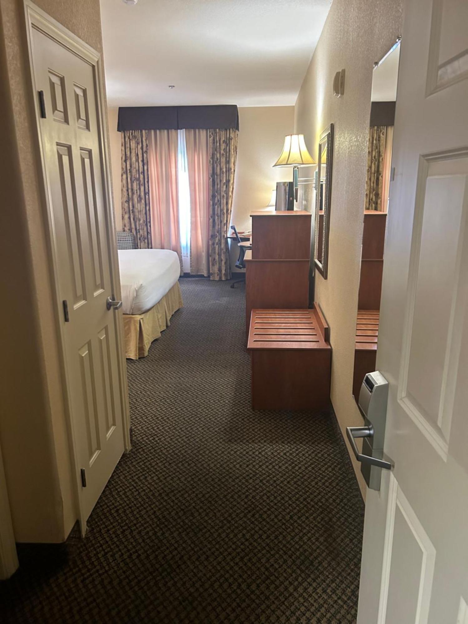 Holiday Inn Express Las Vegas-Nellis By Ihg Екстериор снимка